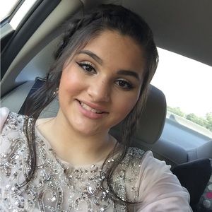 Meet your Posher, Jenna